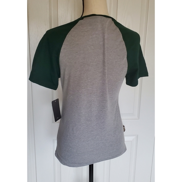 New Men's Disney Snow White Grumpy Grey and Green Seven Dwarfs Shirt Size Small - Picture 3 of 12